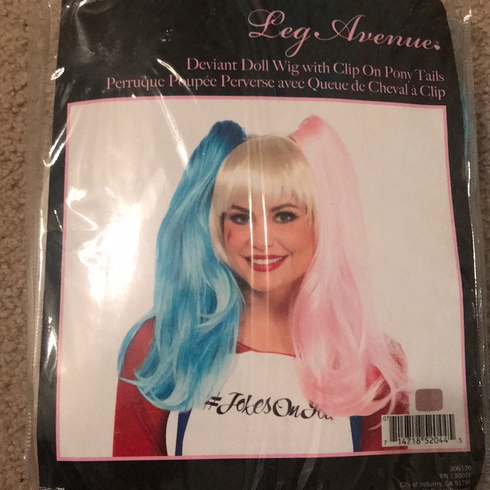 Halloween costume wig.